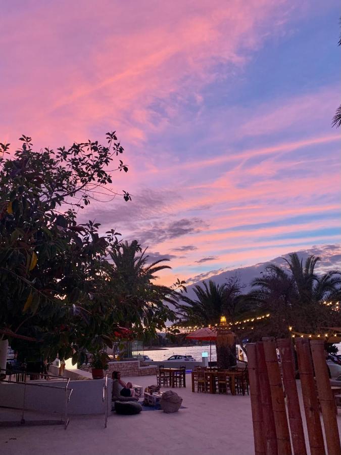 Hotel Tagomago San Antonio  Bagian luar foto