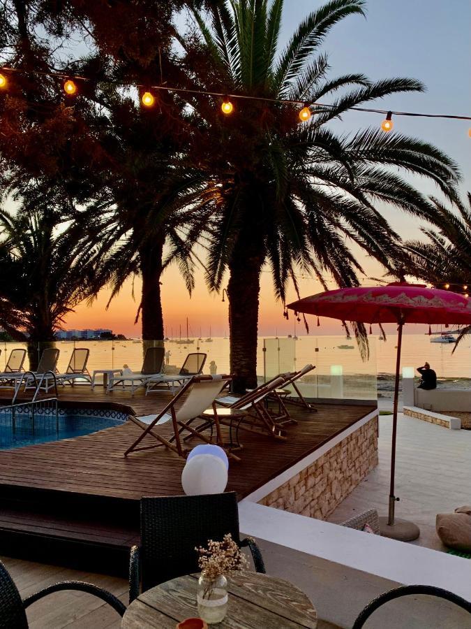 Hotel Tagomago San Antonio  Bagian luar foto