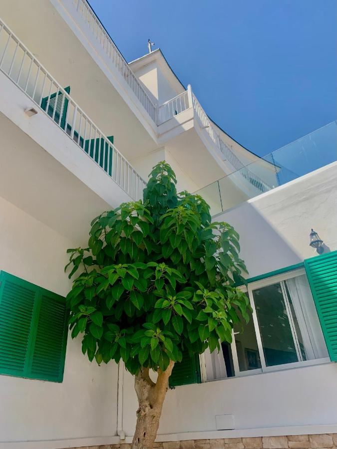 Hotel Tagomago San Antonio  Bagian luar foto