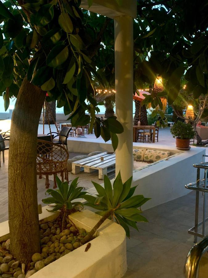 Hotel Tagomago San Antonio  Bagian luar foto