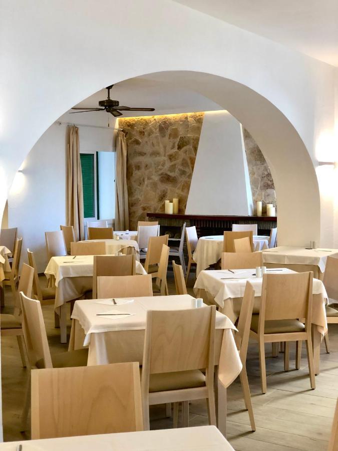 Hotel Tagomago San Antonio  Bagian luar foto