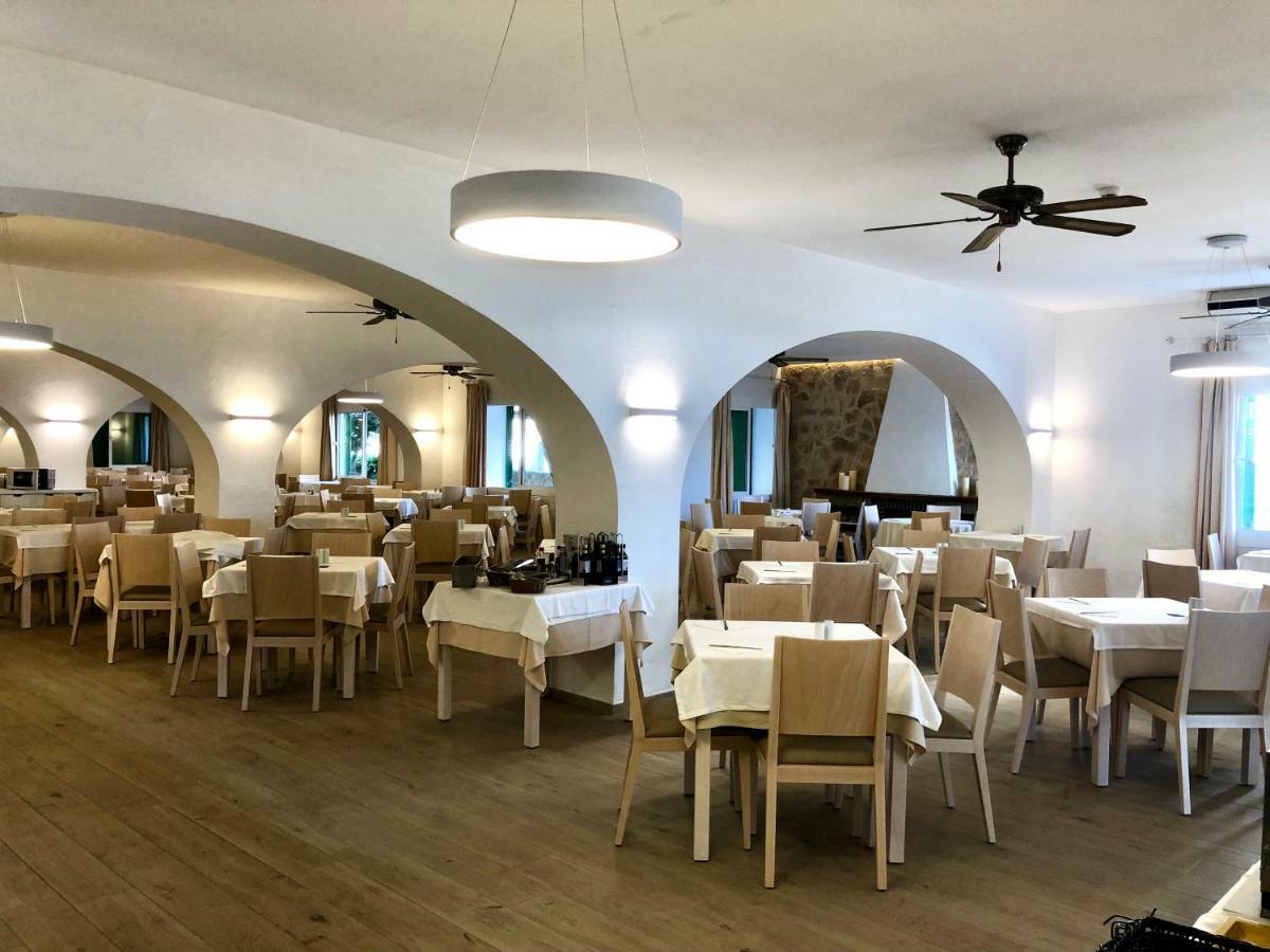 Hotel Tagomago San Antonio  Bagian luar foto